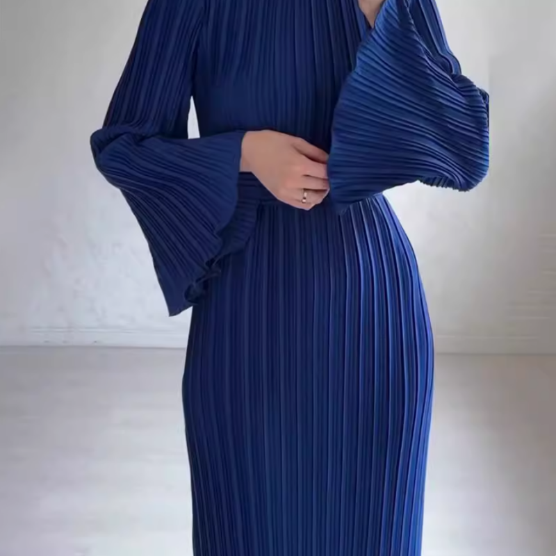 Neues elegantes Kleid mit ausgestellten Ärmeln - zeitlos & schmeichelnd
