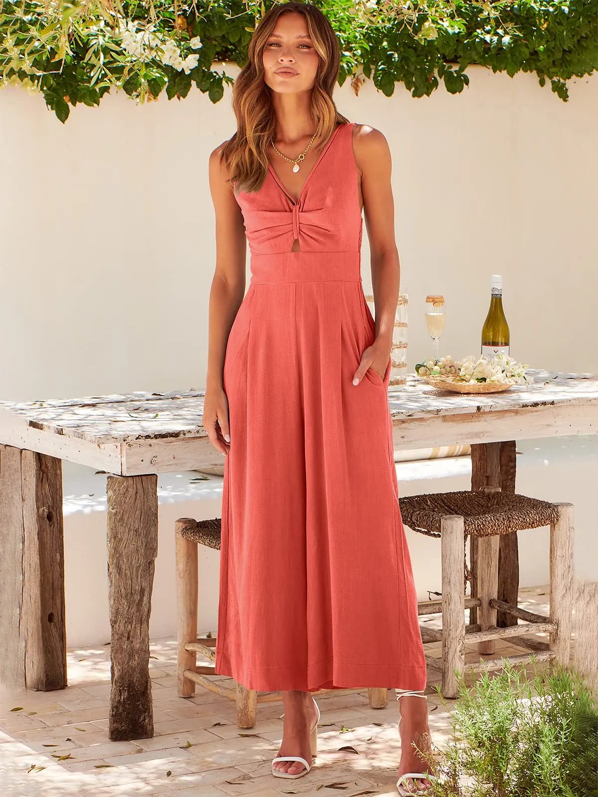 🤩Jumpsuits mit V-Ausschnitt und Ausschnitt und hoher Taille